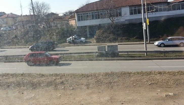 Колко явно са се прикрили нашите полицаи! Колко явно са се прикрили нашите полицаи!