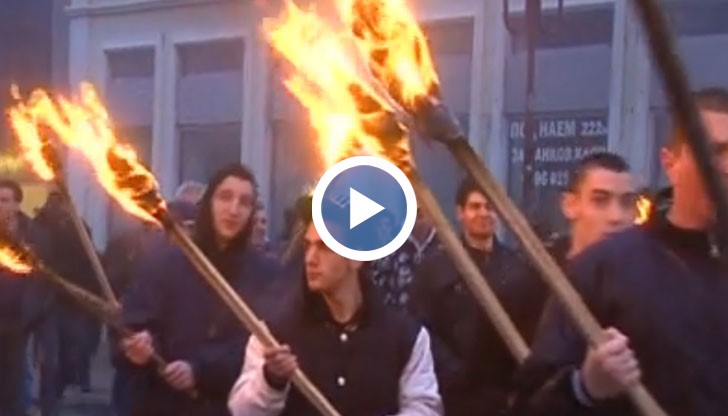 Факелно шествие почете Апостола на Свободата в Русе