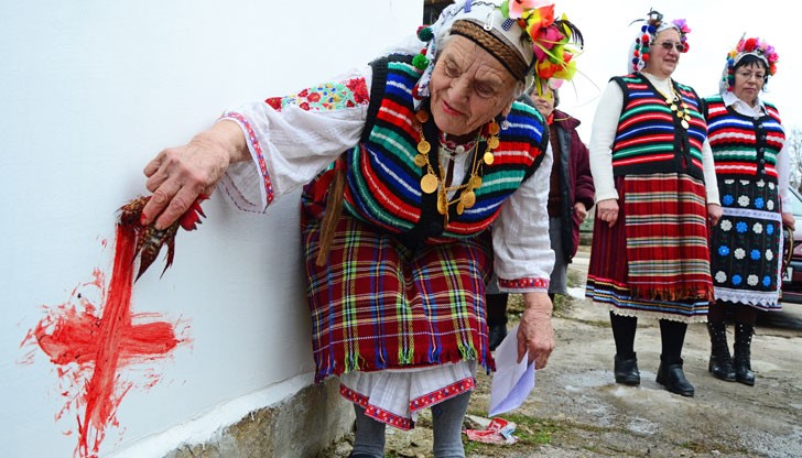 За да не дадат децата си за еничари, българите маркирали с кръв домовете си