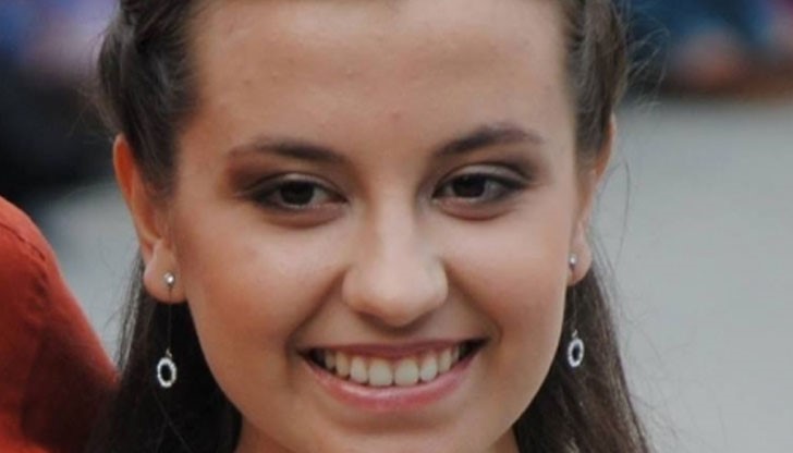 Пламена Господинова Пламена Господинова