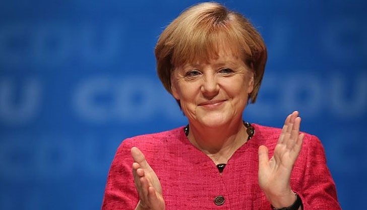 Канцлерът на Германия Ангела Меркел е поканен за почетен председател