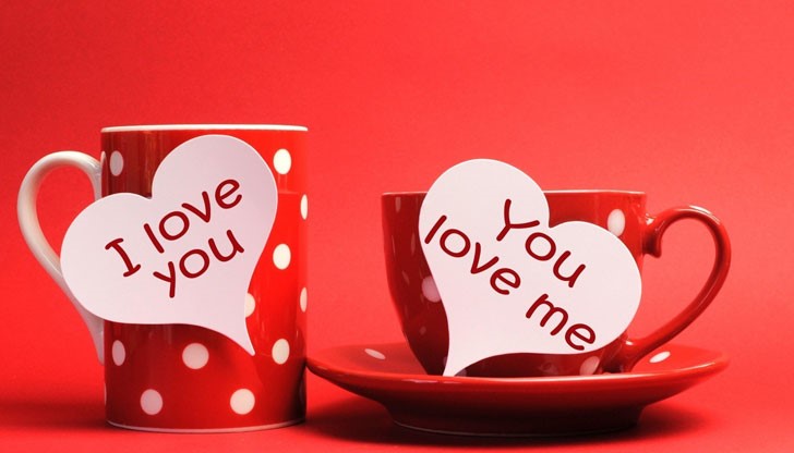 <p>Любовта е среднощен сандвич... Любовта е сутрешен секс... Любовта е целувка в дъжда... Любовта е син ирис... Любовта е разходка в Стария град... Любовта е закуска в леглото... Любовта е муза...</p>

<p>&nbsp;</p>

<p>Любовта е безсъние... Любовта е кренвирш с кашкавал и солети... Любовта е дрехи по пода... Любовта е само по токчета...Любовта е шарена близалка... Любовта е огромно плюшено мече... Любовта е картина на пианистка... Любовта е скок сред медузи...</p>

<p>&nbsp;</p>

<p>&nbsp;</p>

<p>Любовта те държи на повърхността, дори и да няма опора... Любовта е сънена прегръдка... Любовта пазарува... Любовта харчи всички спестявания... Любовта има прасе-касичка... Любовта е шейсет нюанса синьо... Любовта е мързелива...</p>

<p>&nbsp;</p>

<p>&nbsp;</p>

<p>Любовта не може да готви ориз... Любовта чука мега яко...Любовта има счупено зъбче... Любовта те пръска с ледена вода... Любовта те прегръща, когато си ядосан... Любовта не си тръгва... Любовта не е сигурна... Любовта понякога греши... Любовта прави муцунки... Любовта крещи... Любовта понякога досажда... Любовта тряска врати...</p>

<p>&nbsp;</p>

<p>&nbsp;</p>

<p>Любовта обръща купичката с фъстъци... Любовта пее в колата песен на Лили Иванова... Любовта хапе... Любовта е тъп виц... Любовта те пази от колите... Любовта чете на глас Пушкин... Любовта е философ... Любовта е интервю... Любовта пие уиски... Любовта членува във Фиат форум... Любовта изглежда надута... Любовта купува тампони...</p>

<p>&nbsp;</p>

<p>&nbsp;</p>

<p>Любовта те псува тихичко... Любовта е еклерова торта... Любовта те подкрепя... Любовта пече пържоли на скара... Любовта казва "Благодаря"... Любовта се боричка в снега... Любовта е скрит диктатор... Любовта е цигара на терасата... Любовта тренира... Любовта спи гола... Любовта пише лепящи бележки...</p>

<p>&nbsp;</p>

<p>&nbsp;</p>

<p>Любовта е ...</p>

<p>&nbsp;</p>
