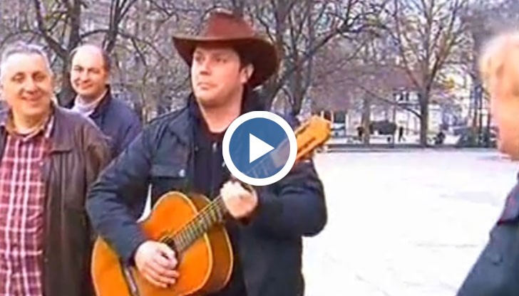 Протестът беше организиран във Фейсбук от сдружението “Обществен съвет”