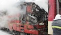 Бърз влак е ударен от скална маса край Мездра