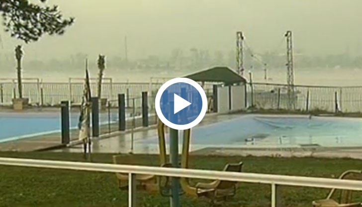 До 3 години в Младежкия парк в Русе ще има освен открит и закрит басейн