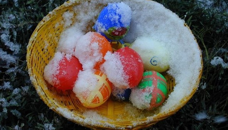 През първите дни на десетдневието температурите ще бъдат по-ниски от обичайните, на места ще има и слаби превалявания През първите дни на десетдневието температурите ще бъдат по-ниски от обичайните, на места ще има и слаби превалявания