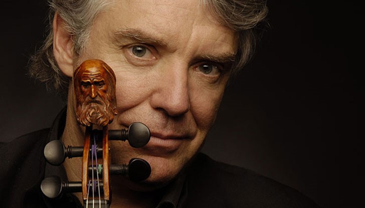 Маестро Кремер избра неговото място в Русе да заеме прочутият френски джаз цигулар Дидие Локууд