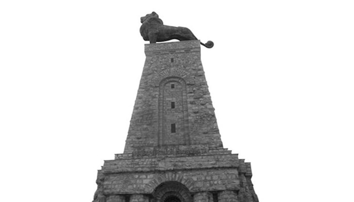 Днешният паметник на Шипка е преработена версия на оригинала