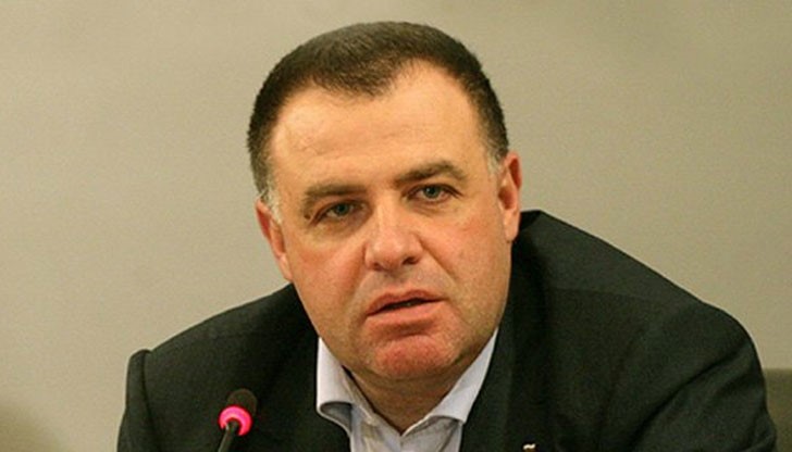 Ролята на Цветан Цветанов в ГЕРБ става все по-слаба и Борисов намира хора, които да го заместят Ролята на Цветан Цветанов в ГЕРБ става все по-слаба и Борисов намира хора, които да го заместят