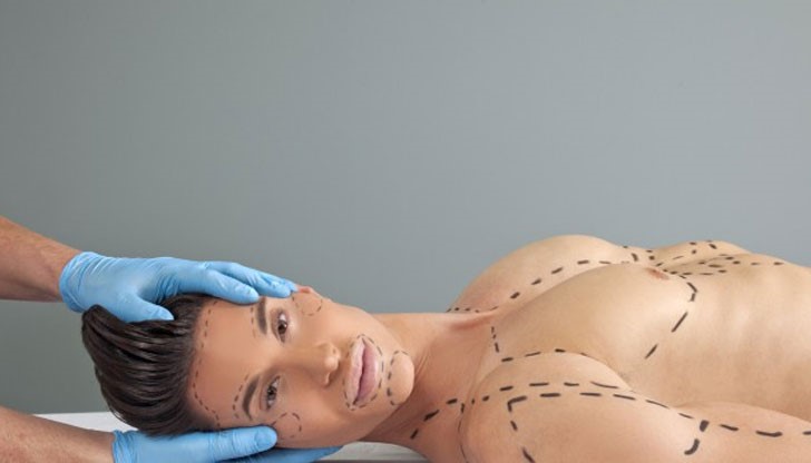 Живият Кен е похарчил над 220 000 долара за пластични интервенции