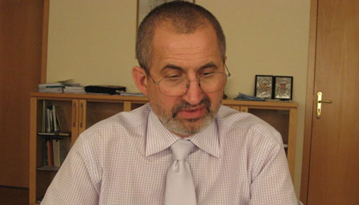 Доживяхме и това - духът на писателя-фантаст Артър Кларк, се прероди и заживя отново, този път в тялото на русенския Областен Управител, Стефко Бурджиев