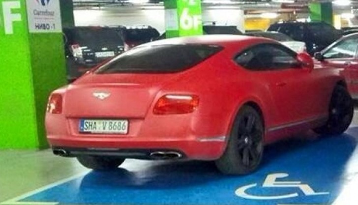 Николета и Валери се развеждат и никой не се сети да провери продадено ли е наистина бентлито