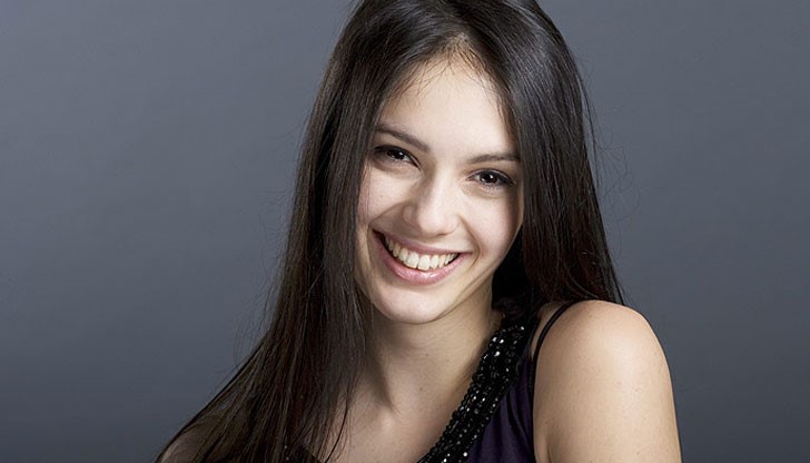 СЕМ преценява, че уиза Григорова прави скрита реклама и постановява глобата СЕМ преценява, че уиза Григорова прави скрита реклама и постановява глобата