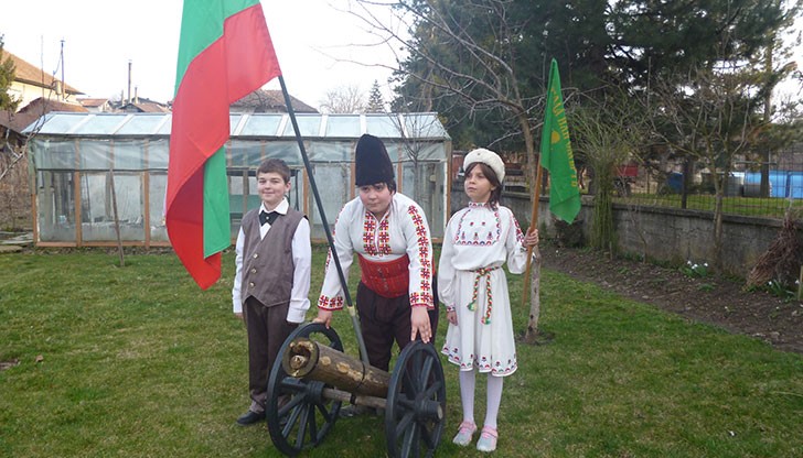 В читалището на село Николово се проведе Конкурс-рецитал на тема „Молитва за България”