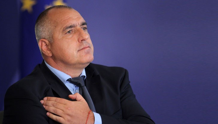 Петър Москов отбеляза, че системата на спешна помощ се надгражда постепенно и набавянето на хеликоптери е част от общото оборудване и преструктуриране на системата