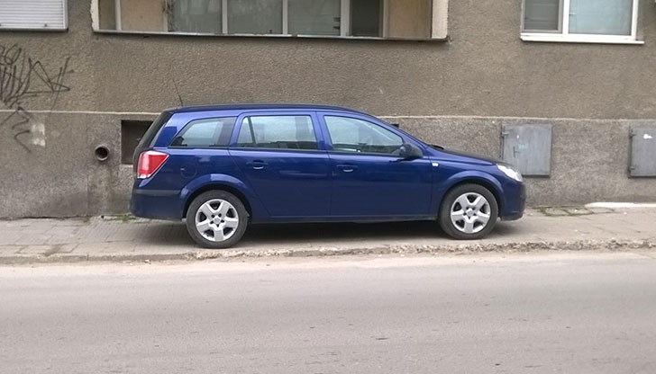 Теглил съм кредит от банката за да си я купя и заради това, никой не ме интересува!