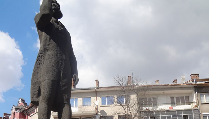 Днес бяха отбелязани 143 г. от гибелта на Ангел Кънчев в русенското основно училище, носещо името на  българския революционер