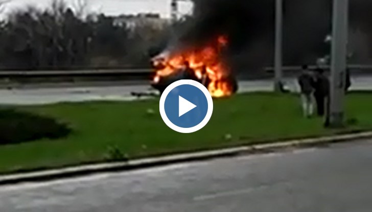 Граждани са станали свидетели на жестоката катастрофа на бул. "България" в Русе
