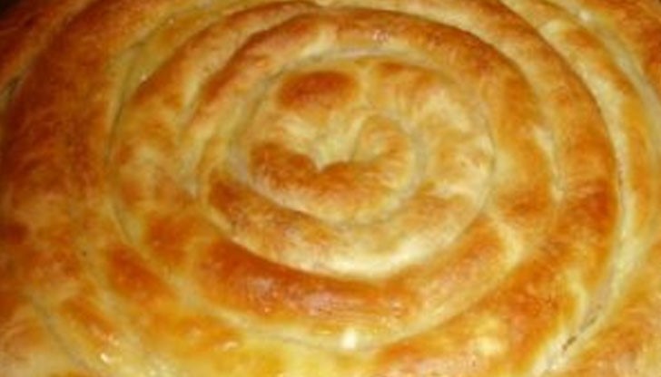 Производителите използват хидрогенирани мазнини, не слагат сирене, а аромати от сирене или имитиращи продукти, но това е опасно за здравето ни