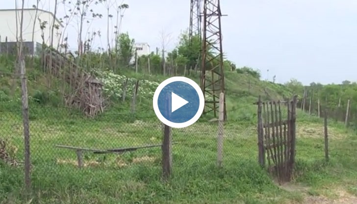 Жители в квaртал „Трите гълъба“ разширяват незаконно дворове