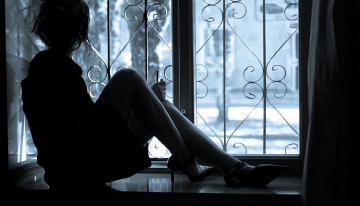 Петък вечер.. Вече е 19 часа.. Защо не ми звъни? Не ме ли иска вече?