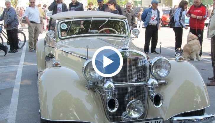 Най-старите коли са от Русе и Шумен – "Мерцедес" и "Студебейкър" от 1927 година