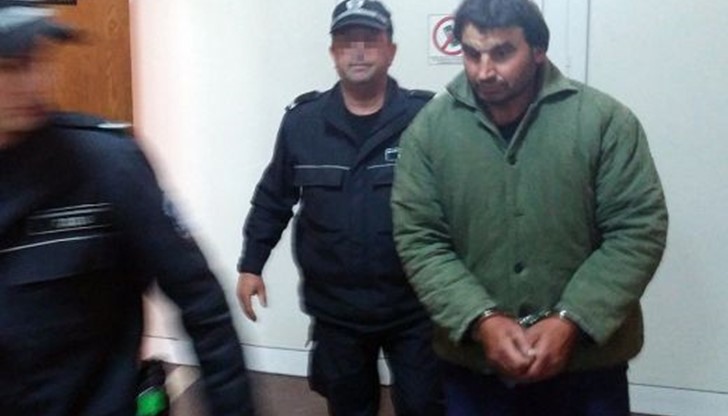 ова е човекът, който кла с брадва майка и дъщеря в Аврен! ова е човекът, който кла с брадва майка и дъщеря в Аврен!