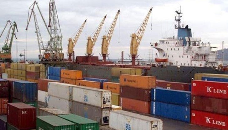 Общата стойност на целия износ на България за американския пазар е около 900 млн. долара Общата стойност на целия износ на България за американския пазар е около 900 млн. долара