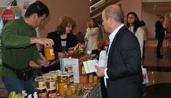 Пламен Стоилов присъства днес на откриването на 15-отото издание на международния форум-изложение „Здраве, щастие, красота“