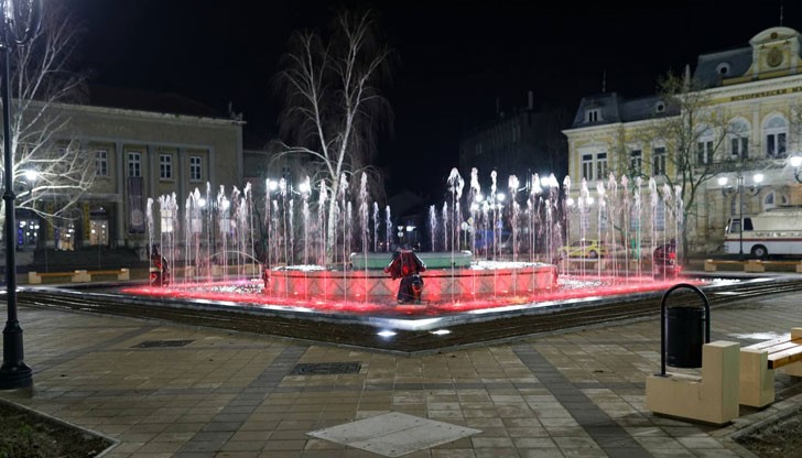 Строителните дейности по благоустрояването на стария градски център на Русе приключиха Строителните дейности по благоустрояването на стария градски център на Русе приключиха