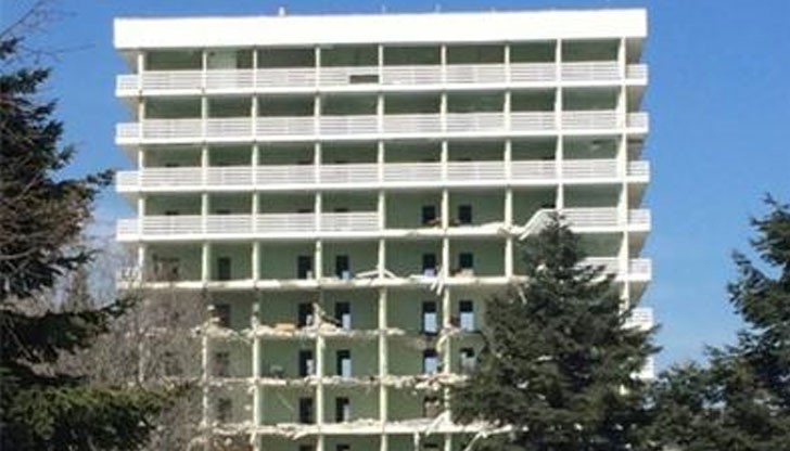 Борислав Игнатов: Стори ми се много странно и опасно, че я къртят от средните етажи надолу