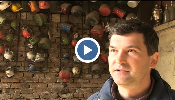 Колекция от над 1500 чайника е събрал русенецът Антон Димитров.