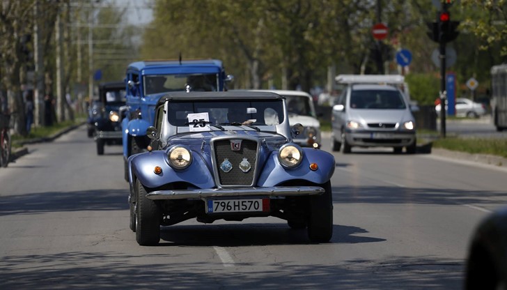Първия парад на ретро автомобили в Русе 2015 год.