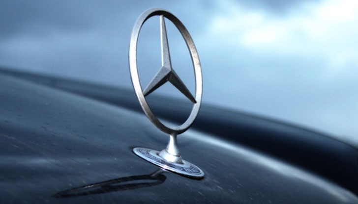 "Мерцедес" задигнат в квартал "Дружба"