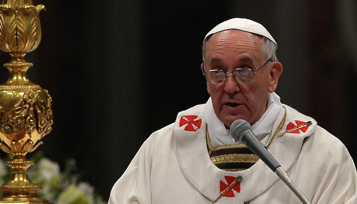 Папа Франциск използва думата "геноцид" за избиването на арменци преди 100 г. в Османската империя