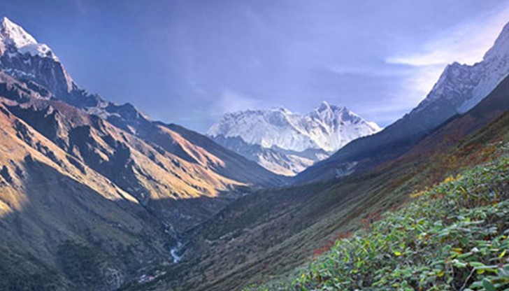 С над 7-те хиляди вече жертви в Непал пак бе доказано, че битката на човека с природата е неравна С над 7-те хиляди вече жертви в Непал пак бе доказано, че битката на човека с природата е неравна