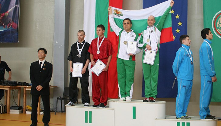 Теодор Недев, старши треньор в “Движение за хармонично развитие – България” се завърна от Европейското първенство по винг чун и традиционни стилове в ушу с общо 5 медала