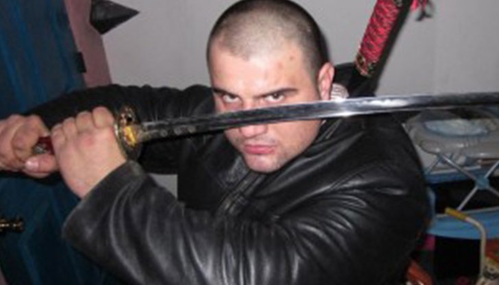 Горанов е бившият бодигард на бизнесмен, който бе публично екзекутиран в нощен бар преди години Горанов е бившият бодигард на бизнесмен, който бе публично екзекутиран в нощен бар преди години