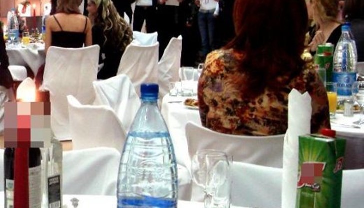 Чиновниците му обещали, че няма да му пипат камионите Чиновниците му обещали, че няма да му пипат камионите