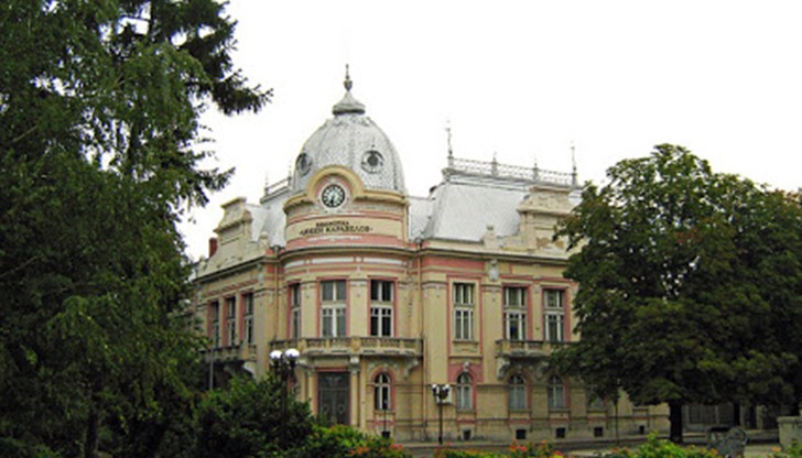 Темата на Клуб „Здраве“ е адресирана към всички, които търсят пътя към здравето с алтернативни средства от практиката на различни култури, народи и традиции Темата на Клуб „Здраве“ е адресирана към всички, които търсят пътя към здравето с алтернативни средства от практиката на различни култури, народи и традиции