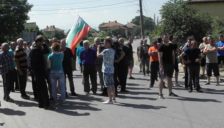 Майка на пострадал при боя в Гърмен: Тази сган трябва да влезе в правя път Майка на пострадал при боя в Гърмен: Тази сган трябва да влезе в правя път