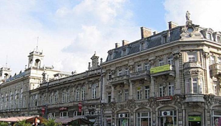 За първа година през месец май ще бъдат връчени и наградите „Студент на годината“ на Община Русе за учебната 2015/2016 годин За първа година през месец май ще бъдат връчени и наградите „Студент на годината“ на Община Русе за учебната 2015/2016 годин