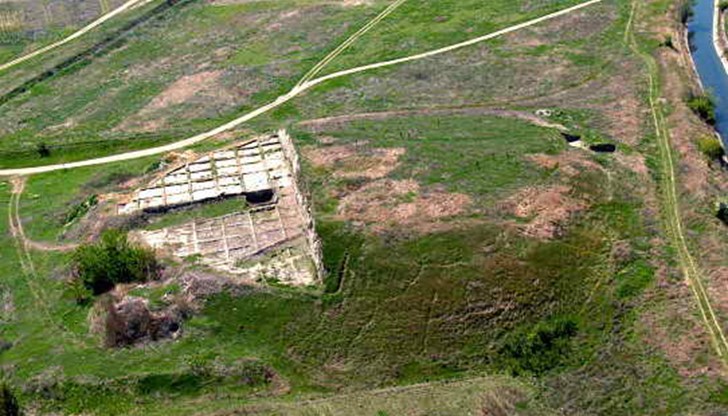 Българските археолози обърнаха представите на учените и свалиха границата с две хилядолетия назад Българските археолози обърнаха представите на учените и свалиха границата с две хилядолетия назад