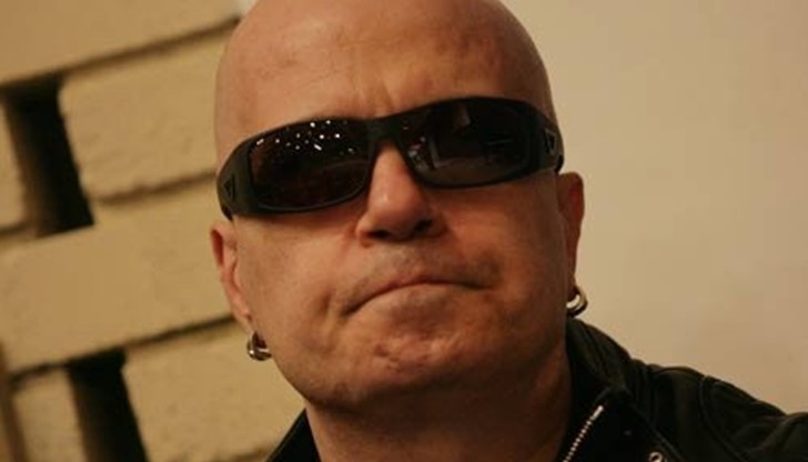 За сравнение най-скъпите фолкаджийки Анелия и Преслава взимат по 8 хилядарки на концерт За сравнение най-скъпите фолкаджийки Анелия и Преслава взимат по 8 хилядарки на концерт