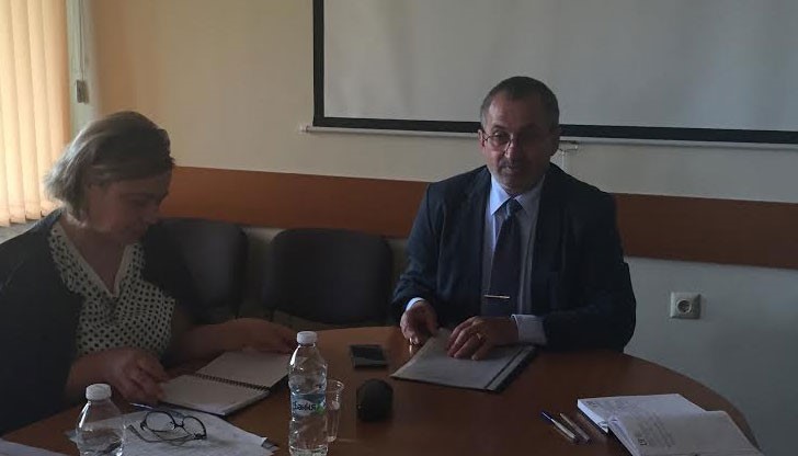 Областният управител на Област Русе Стефко Бурджиев проведе работна среща, относно сигнал подаден от Инициативния комитет на град Мартен