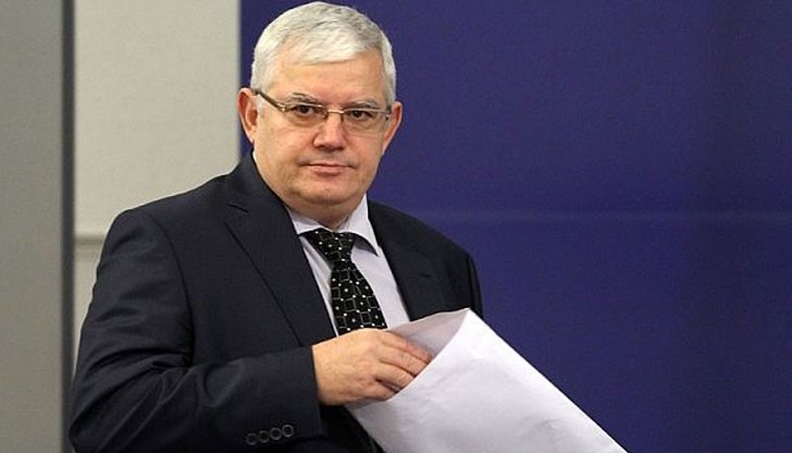 Проф. Ваньо Митев Проф. Ваньо Митев