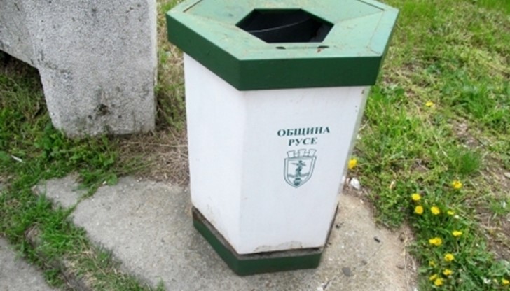 Софийската фирма "Идеа Сервиз" ЕООД да достави кошчета за отпадъци за поддържане чистотата на обществените места