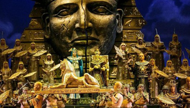 С грандиозен спектакъл на емблематичната вердиева опера „Аида” ще се представи утре в Националния дворец на културата Русенската опера С грандиозен спектакъл на емблематичната вердиева опера „Аида” ще се представи утре в Националния дворец на културата Русенската опера