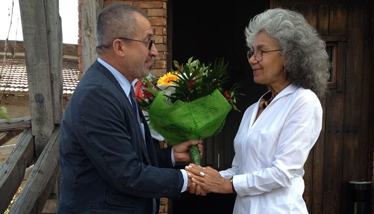 Стефко Бурджиев пое председателския пост за следващите две години от г-н Мустъця