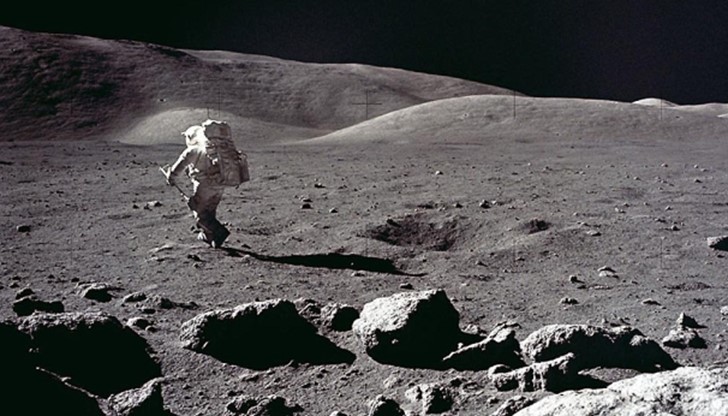50 години след кацането на първия човек на Луната е въпрос на време полетите дотам да станат рутина